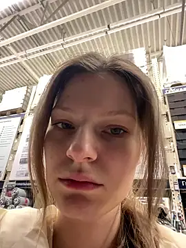 MaryHiggins online show from 12.15.25