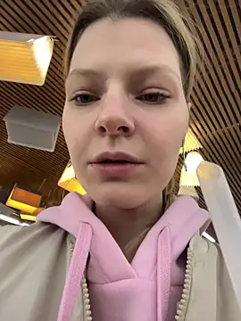 MaryHiggins online show from 04.03.26