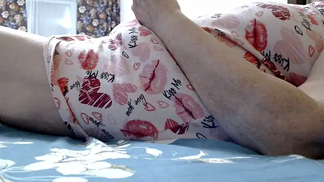 Anabelldestiny online show from 04.12.26