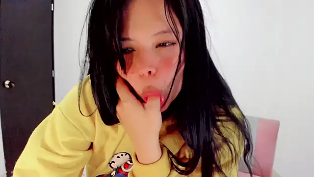 ariakyubi online show from 01.22.25