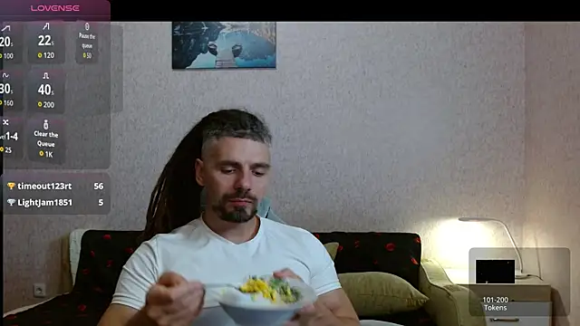 Snapshot of Aestheticguy101 chatting on 07.17.26 Aestheticguy101 online show from 07.17.26