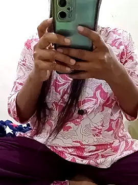 Ipsita-bold online show from 03.27.26