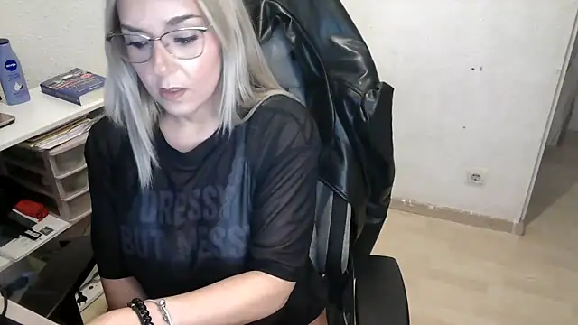 bekka   online show from 02.28.26