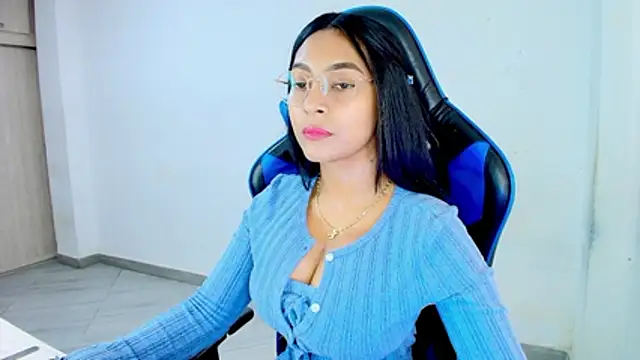 sophiax-x online show from 03.07.26