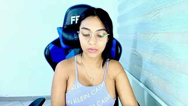 sophiax-x online show from 03.29.26