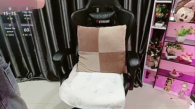 Yuki-yio online show from 01.08.26