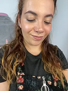 Emma Wish online show from 03.07.25