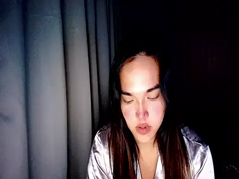 Snapshot of MoaningKylie chatting on 07.31.26 MoaningKylie online show from 07.31.26