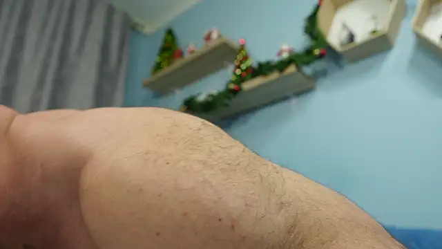 Muscle Bear online show from 01.11.25