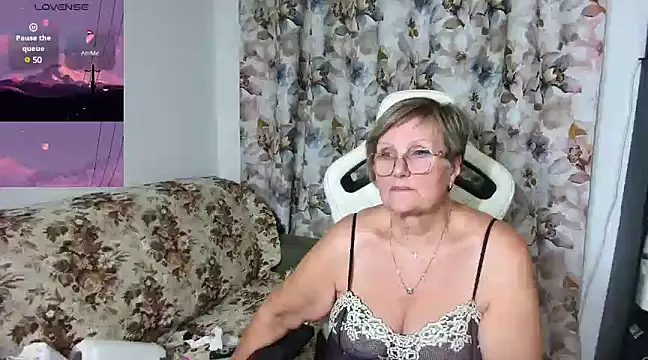 Selenna57 online show from 12.04.24