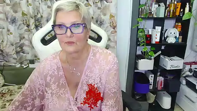 Selenna57 online show from 02.13.25