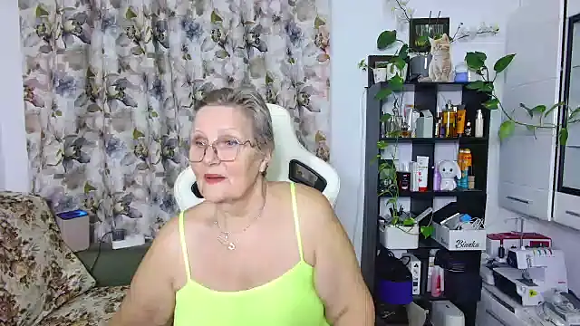 Selenna57 online show from 02.24.25