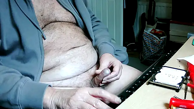 Snapshot of dirtyharry2022 chatting on 03.15.25 dirtyharry2022 online show from 03.15.25