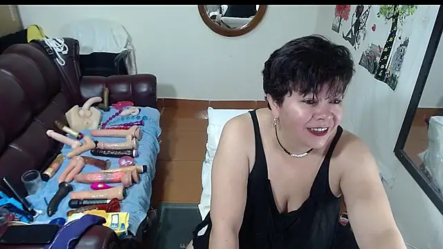 Snapshot of angelitolove727 chatting on 12.19.24 angelitolove727 online show from 12.19.24