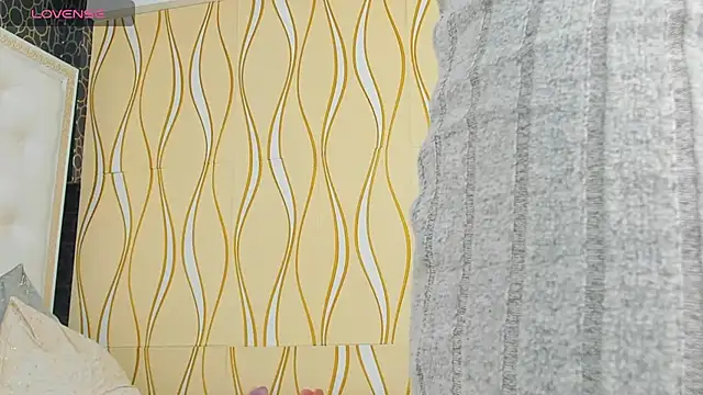 karissia online show from 02.26.25