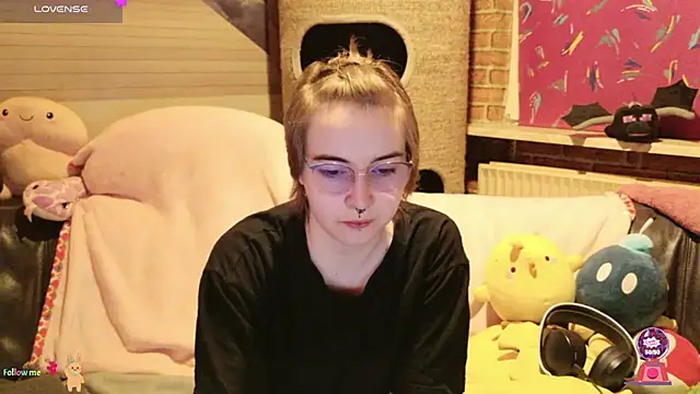 GamerGirl Eve online show from 11.25.25