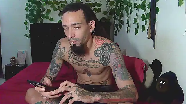 caribbeanlover1 online show from 10.21.25