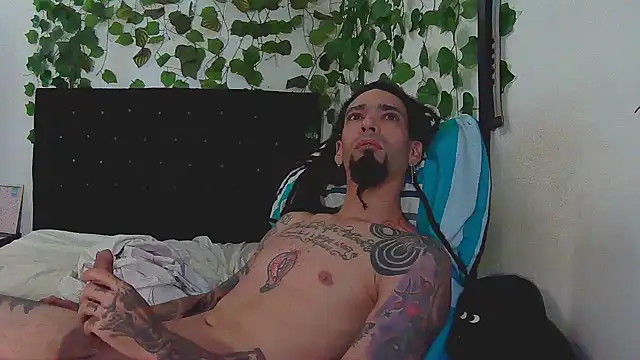 caribbeanlover1 online show from 12.15.25