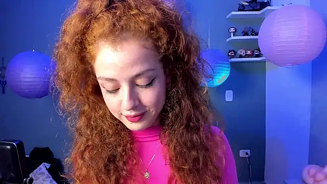 Cassandra Caiin online show from 01.03.25