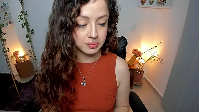 Snapshot of Cassandra_Caiin chatting on 07.15.26 Cassandra Caiin online show from 07.15.26