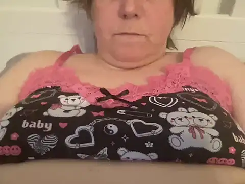 ParisNova online show from 12.24.24