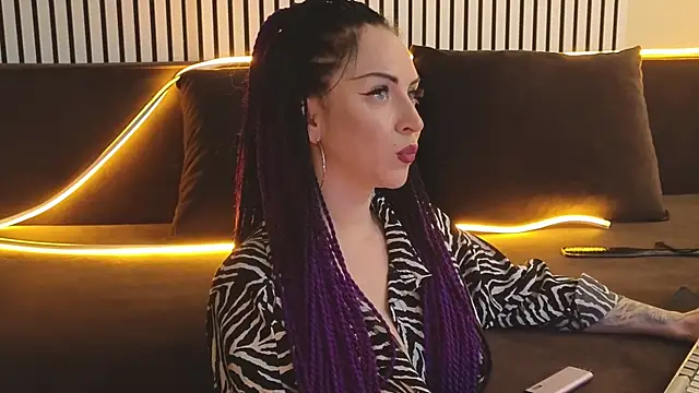 lily conor online show from 03.22.25