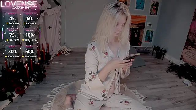 Careful i bite online show from 11.02.25