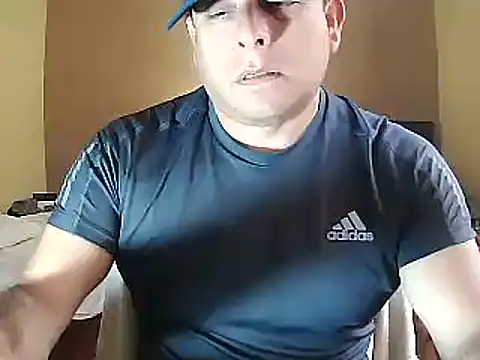 chicoguapo8 online show from 02.11.25