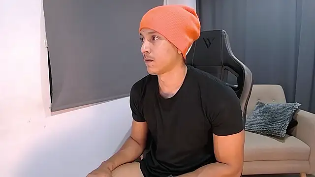 Liam V online show from 02.15.26