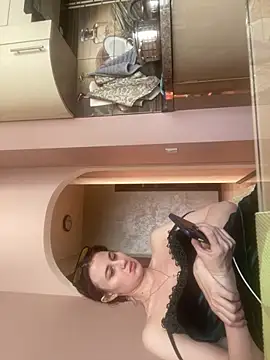 Snapshot of Flossy_Vettie chatting on 03.11.26 Flossy Vettie online show from 03.11.26