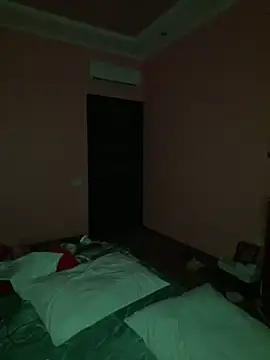 Snapshot of Flossy_Vettie chatting on 04.03.26 Flossy Vettie online show from 04.03.26