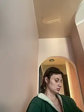 Snapshot of Flossy_Vettie chatting on 04.04.26 Flossy Vettie online show from 04.04.26