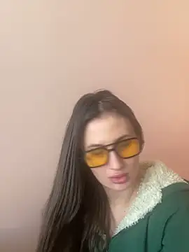 Snapshot of Flossy_Vettie chatting on 04.05.26 Flossy Vettie online show from 04.05.26