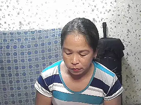 Snapshot of yummytitsxxx168 chatting on 02.28.25 yummytitsxxx168 online show from 02.28.25