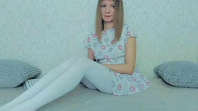 YourCaramel online show from 01.08.25