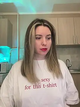 Snapshot of NastyushaaLove chatting on 02.04.25 NastyushaaLove online show from 02.04.25