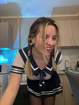 Snapshot of NastyushaaLove chatting on 02.09.25 NastyushaaLove online show from 02.09.25