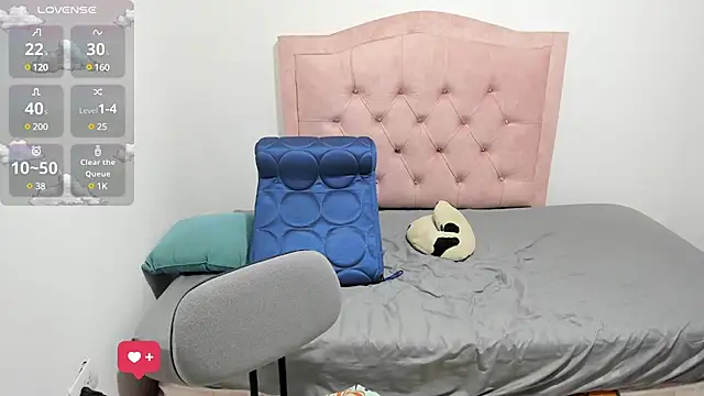 Nazlyy30 online show from 02.14.25