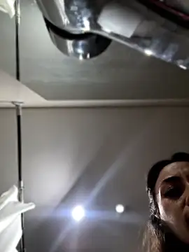 SamyJones9 online show from 04.29.26