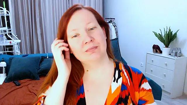 GoddessLara online show from 10.14.25