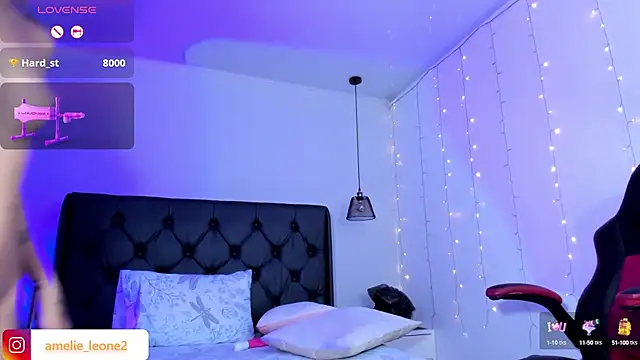 AMELIELEONE online show from 02.05.25