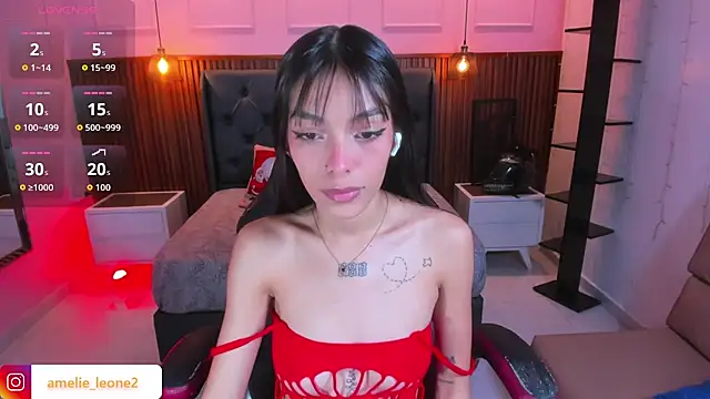 AMELIELEONE online show from 11.20.25