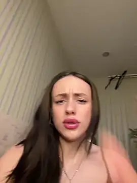 Lisaaan online show from 01.11.25