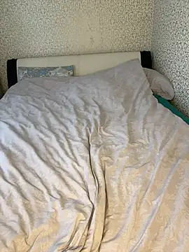 Lisaaan online show from 01.24.25