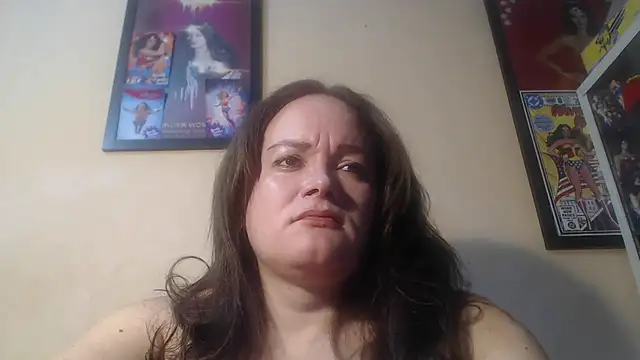 Snapshot of dyannasex chatting on 05.22.26 dyannasex online show from 05.22.26