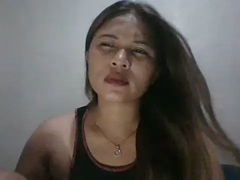 Snapshot of wildsexypinay33x chatting on 02.05.25 wildsexypinay33x online show from 02.05.25