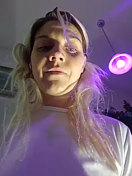 ScarletCallings420 online show from 02.27.25
