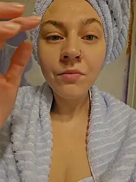 ScarletCallings420 online show from 11.16.25