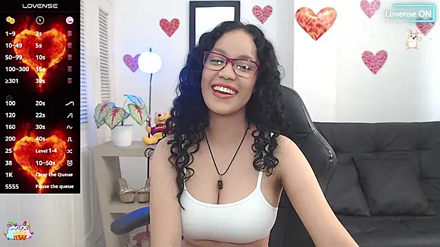 Snapshot of ferija_05 chatting on 02.06.25 ferija 05 online show from 02.06.25