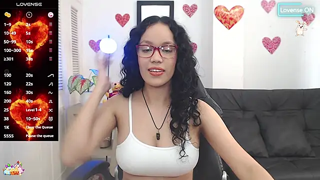 Snapshot of ferija_05 chatting on 02.06.25 ferija 05 online show from 02.06.25